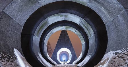 Straszą czy zachwycają? Zobacz brutalistyczne monumenty w dawnej Jugosławii