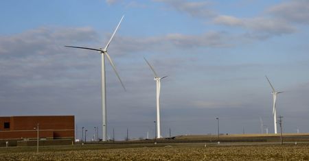 Rząd chce przedłużyć wsparcie dla energii z OZE