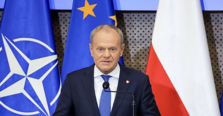 Tusk reaguje na decyzję Zełenskiego. "Narusza naszą wrażliwość"