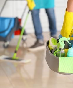 Sprzątanie w weekend o połowę droższe. Oto ceny przed świętami