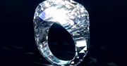Pierwszy na świecie pierścionek wykonany w całości z diamentu