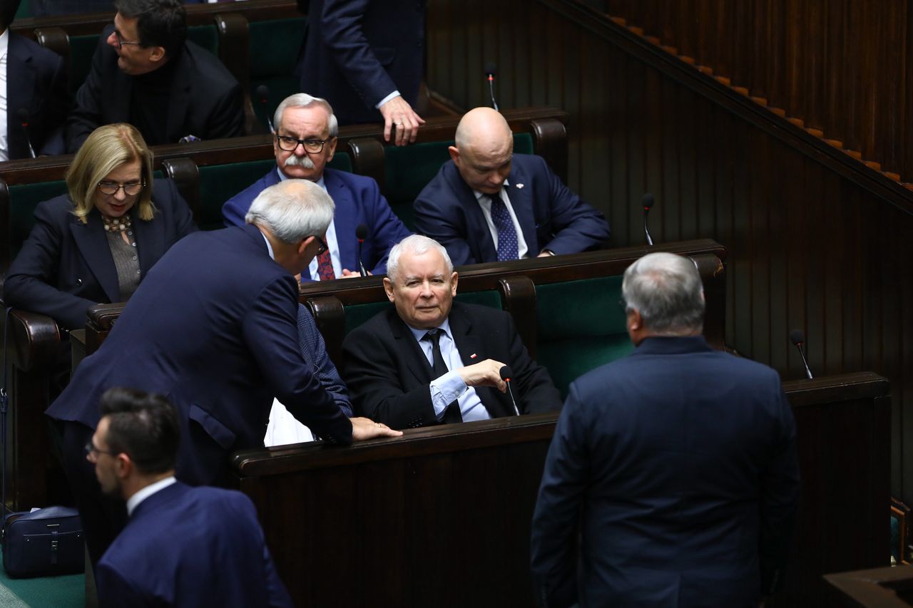 Rośnie poparcie dla PiS. Najlepszy wynik od maja