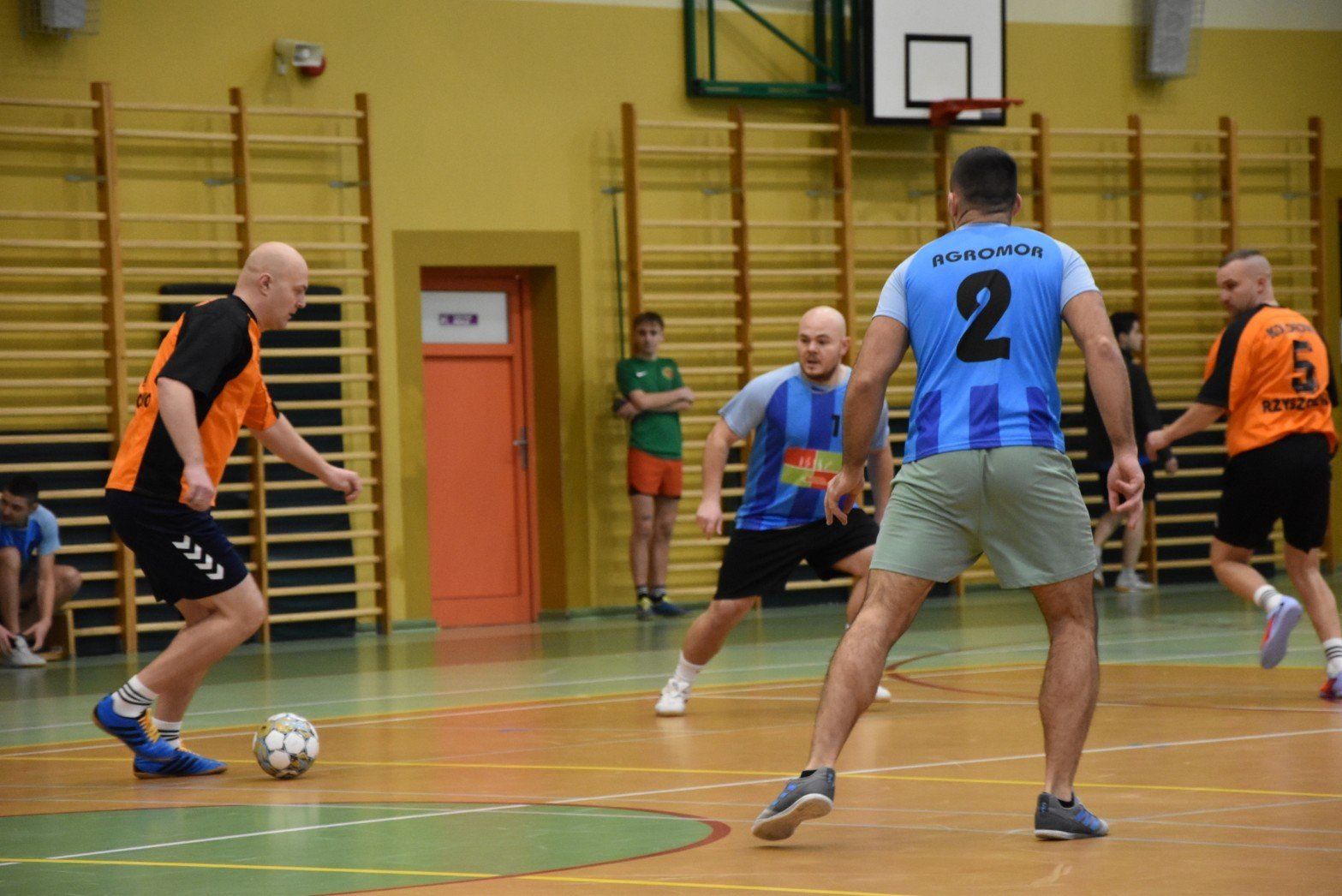 Charytatywny Mikołajkowy Turniej Piłki Nożnej w Sławnie