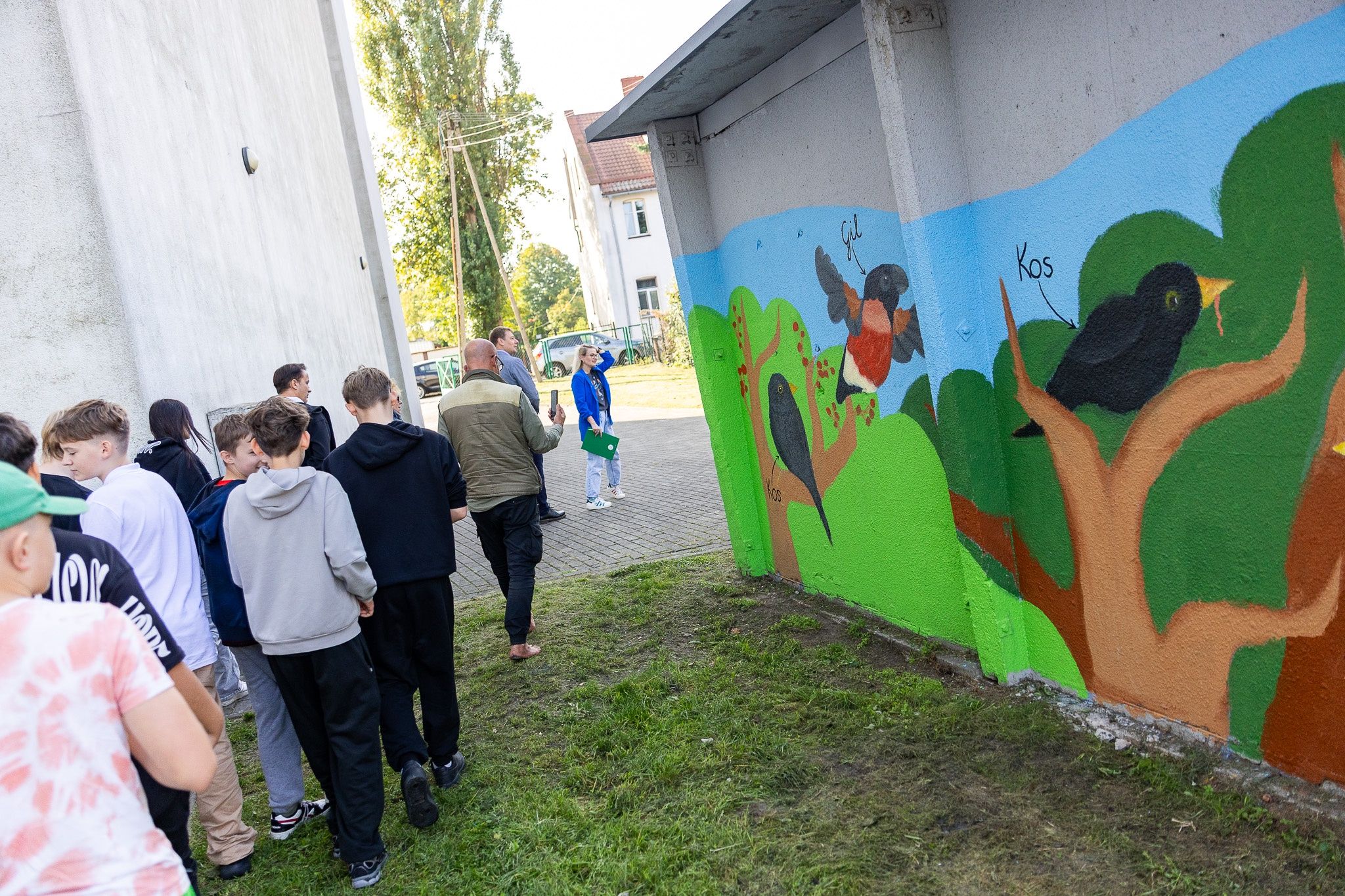 6 października w SP 15 odsłonięto mural, zaprojektowany przez uczniów.