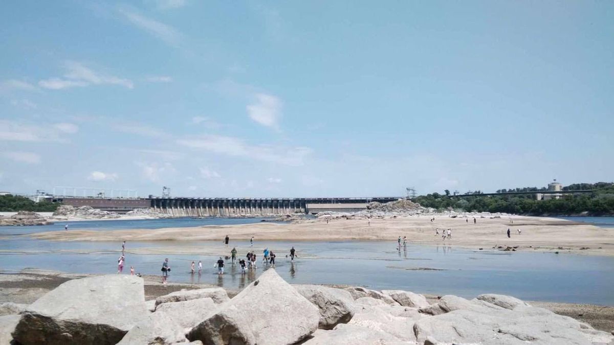 Przerażający efekt wysadzenia tamy w Nowej Kachowce