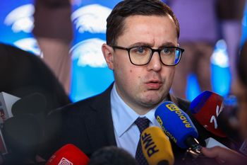 Dostawy gazu z Kataru do Polski zagrożone? Minister komentuje