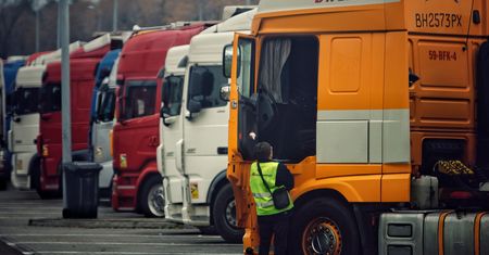 Zyskowna wymiana. Polska na handlu z Ukrainą zarabia krocie