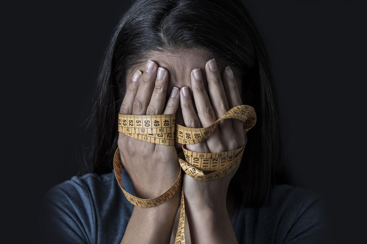 Bulimia - rodzaje, przyczyny, objawy, rozpoznanie, leczenie