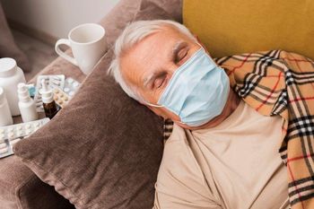 Zasiłek opiekuńczy nie tylko na chore dziecko. Na rodzica też się należy. Oto zasady