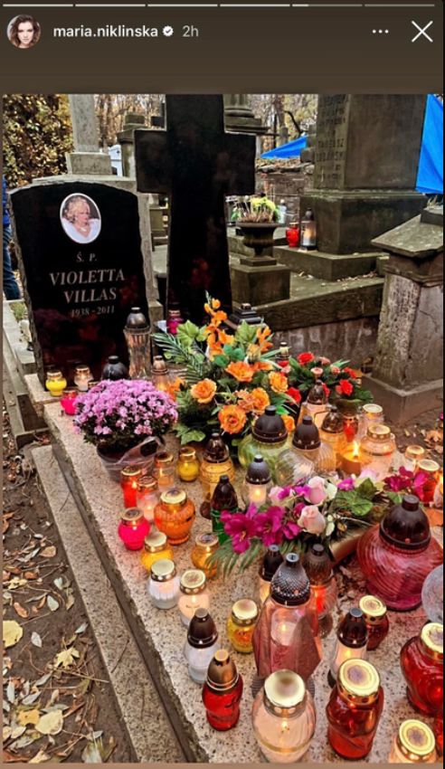 Maria odwiedziła grób Violetty Villas