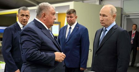 Handlowy magnat, który steruje rosyjskim biznesem naftowym. To szara eminencja rynku
