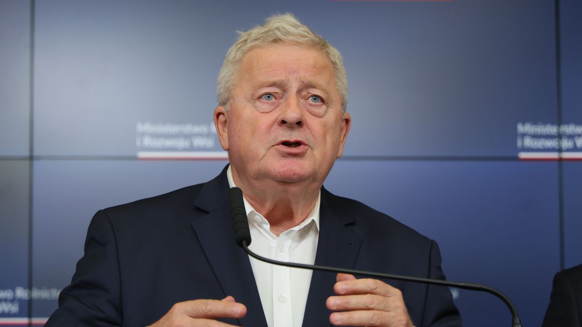 Czesław Siekierski mówił o pomocy dla rolników w wyniku powodzi