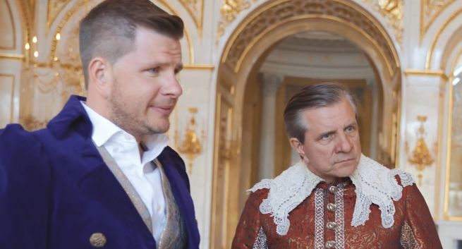 Filip Chajzer jako Wartkonogi Słońce w akcji z New Balance dla domów dziecka (wideo)