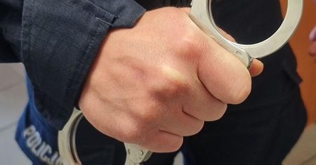 Włamanie w Mielniku. Zniknęło blisko 50 tysięcy złotych, sprawcy wpadli tego samego dnia
