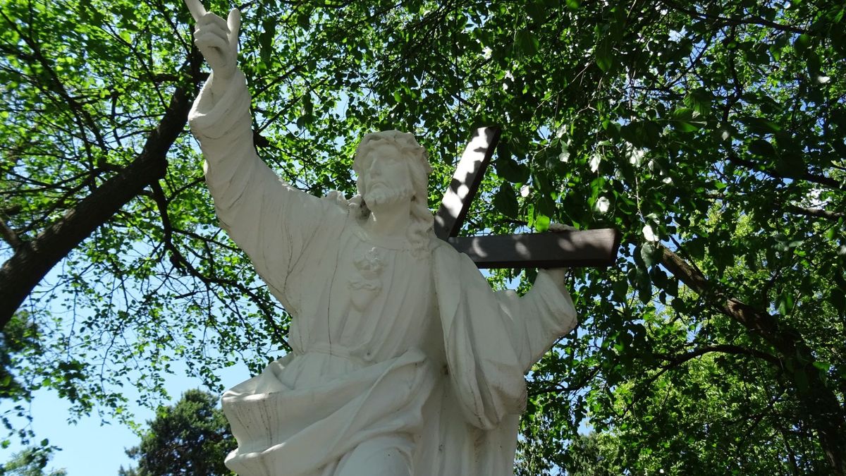 Figura Chrystusa w Otwocku na liście zabytków
