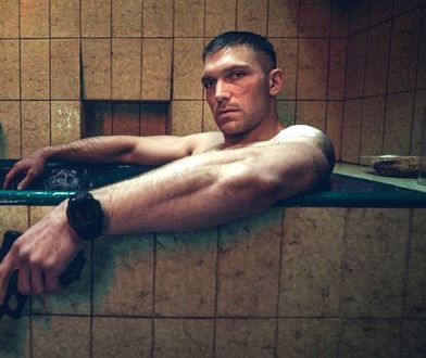 Netflix zapowiedział serial "Idź przodem, bracie". Aktorzy wylewali siódme poty pod okiem "gromowców"