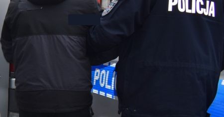 Grad pocisków. Pijany 21-latek strzelał do pracodawcy