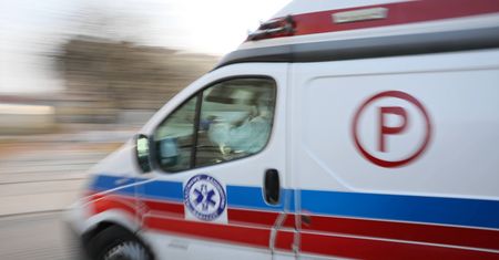 Rypin. Tragiczny wypadek przed urzędem gminy. Nie żyje 73-latka