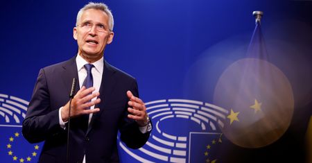 Turcja niechętna Finlandii i Szwecji w NATO. Stoltenberg tłumaczy
