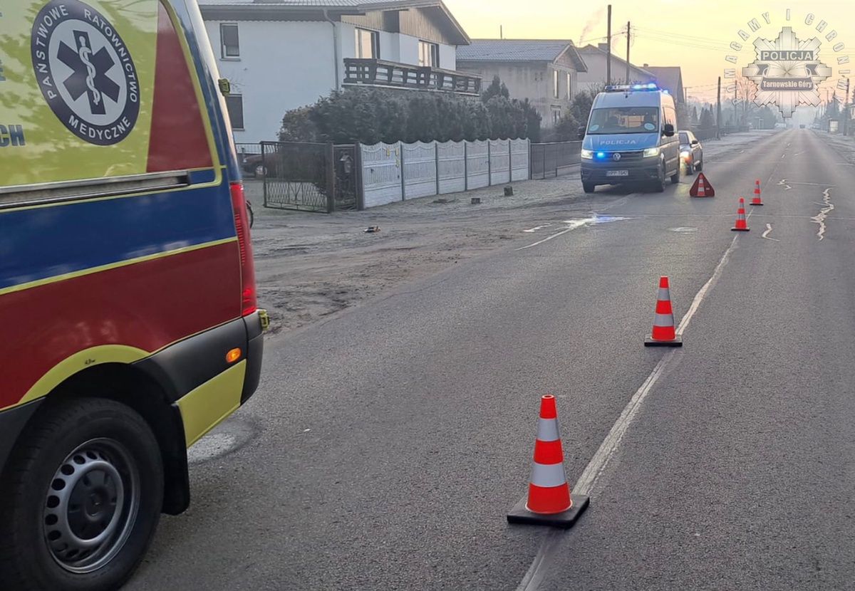 Ciało mężczyzny przy drodze. Reanimacja nie przyniosła skutku