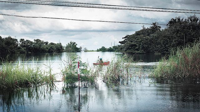 Aparaty znikną ze sklepów przez powódź w Tajlandii 1
