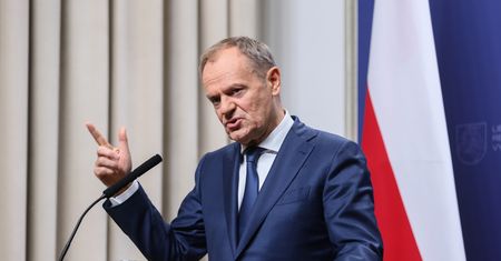 Tusk na konferencji o "bagnie". "Bardzo poważne" problemy Polski