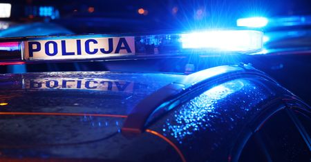 Strawczyn: Policjant po służbie zatrzymał złodzieja alkoholu