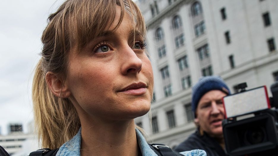 Allison Mack oskarżana jest m.in. o handel ludźmi, krzywdzenie kobiet w sekcie