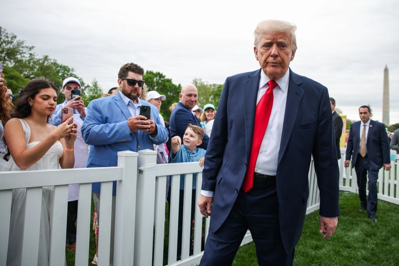 Dwanaście stanów pozywa Donalda Trumpa. Globalny handel ma powód, by im kibicować