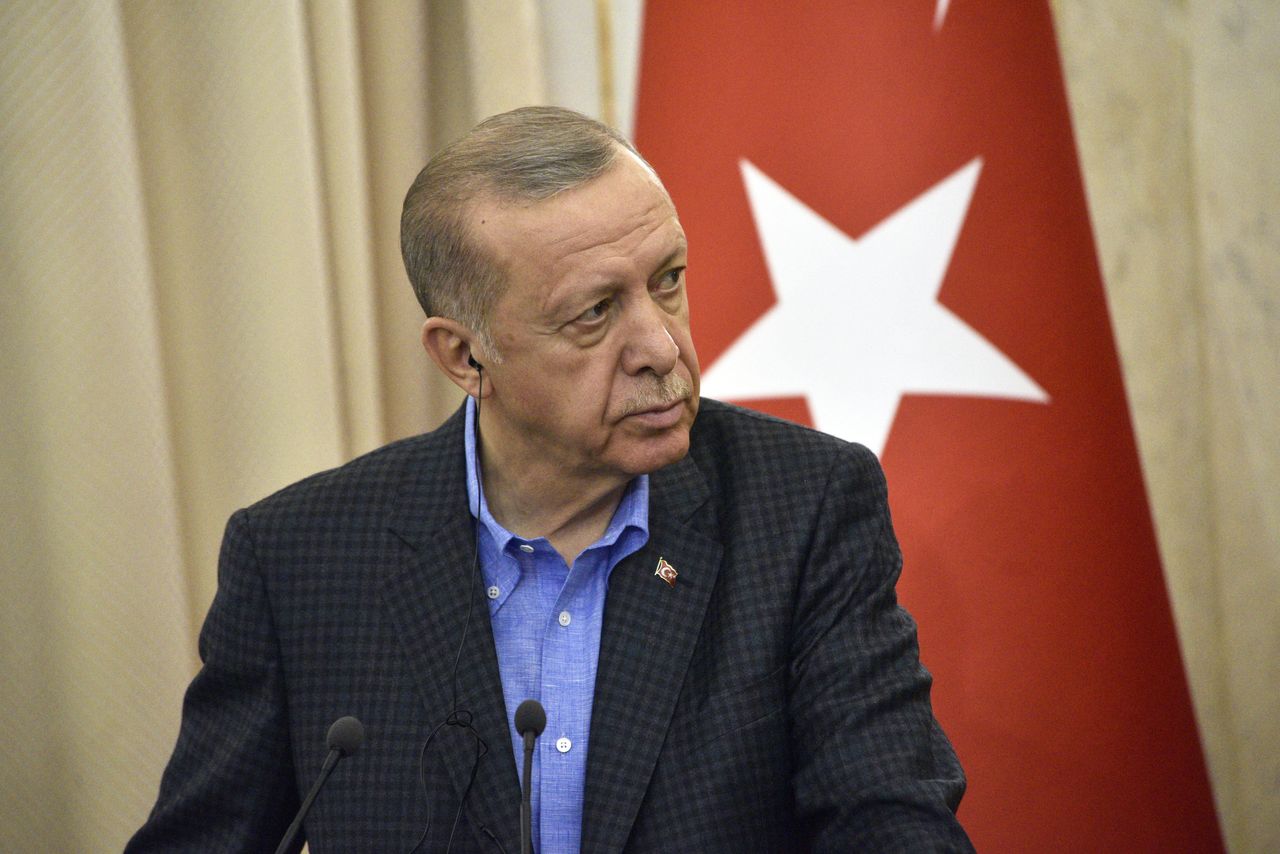 Prezydent Turcji dąży do spotkania przywódców Ukrainy i Rosji