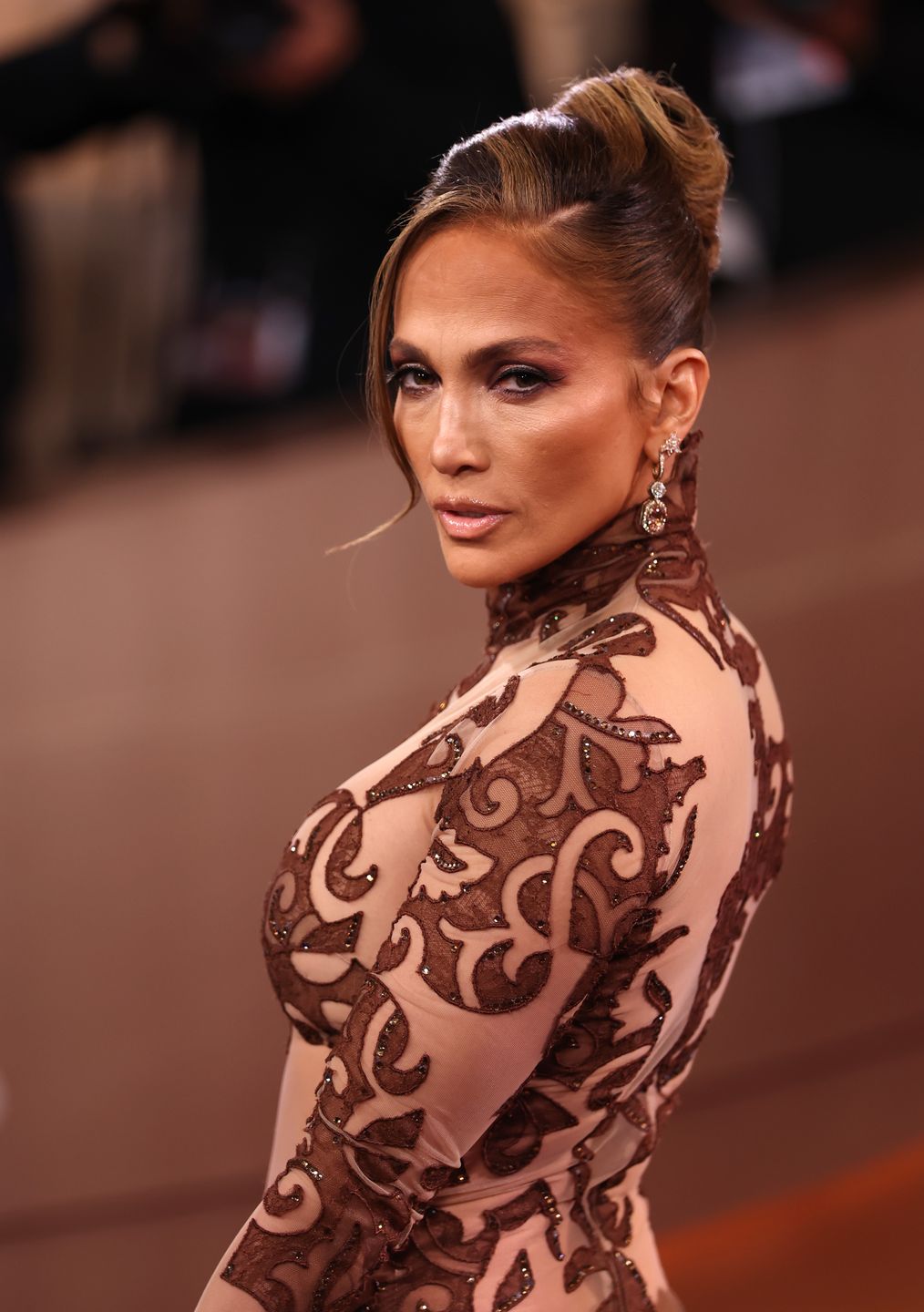 BEVERLY HILLS, CALIFORNIA - JANUARY 11: (FOR EDITORIAL USE ONLY)  Jennifer Lopez attends the 83rd annual Golden Globe Awards at The Beverly Hilton on January 11, 2026 in Beverly Hills, California. (Photo by Kevin Mazur/Getty Images)