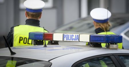 Tajemnicza sprawa. Przyszli po policjantkę do komendy