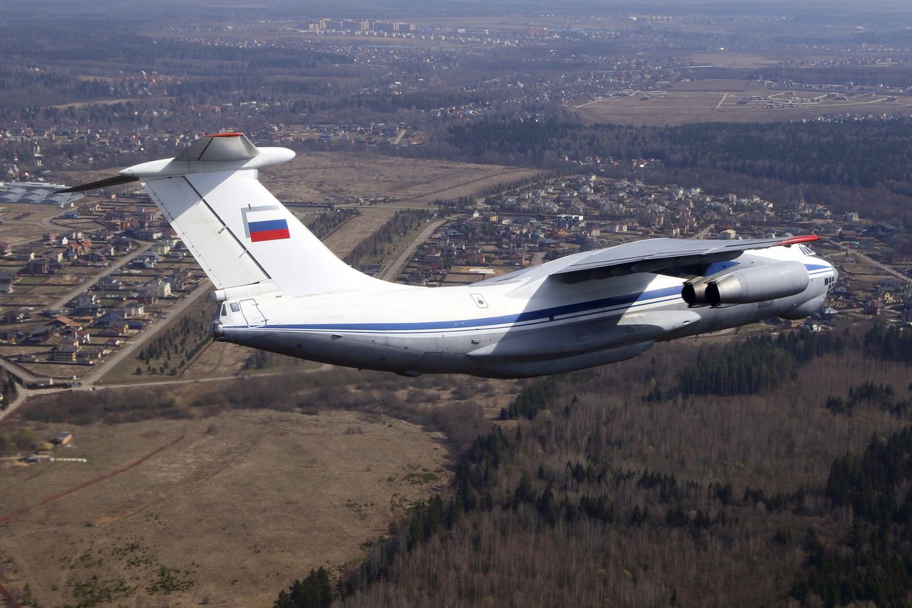 Rosja wysłała spadochroniarzy na Białoruś. Przylecieli samolotem Ił-76 - Samolot Ił-76 
