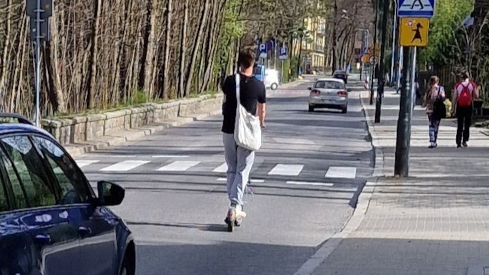 Taka jazda na pewno nie jest zgodna z prawem