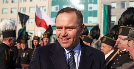 Nawrocki chce referendum. Pierwsza decyzja, jeśli wygra wybory