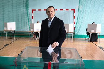 Wybory prezydenckie w Krakowie. Oto pierwsze wyniki drugiej tury