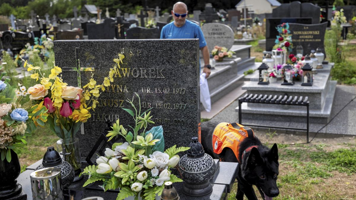 Na na nagrobku pojawił się nowy znicz, który miał przykuć uwagę służb