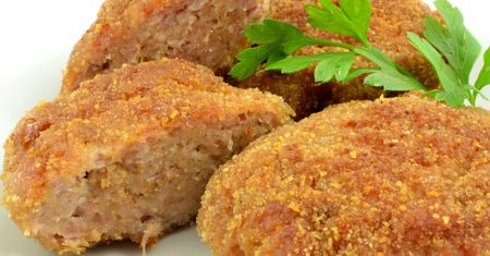 Nie masz czasu? Ten rybny kotlet robi się w 10 minut i pomaga schudnąć!