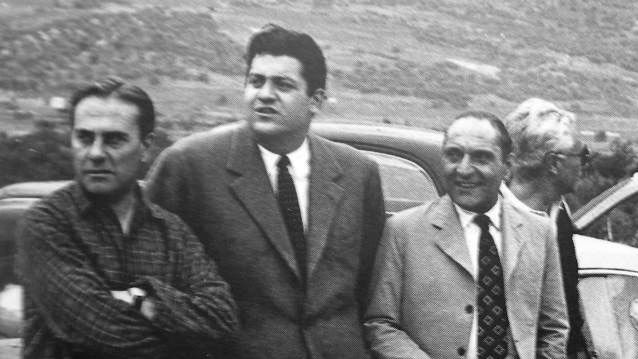 Gianni Lancia na zdjęciu drugi od lewej.