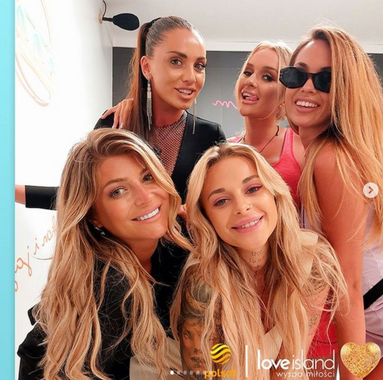 "Love Island"