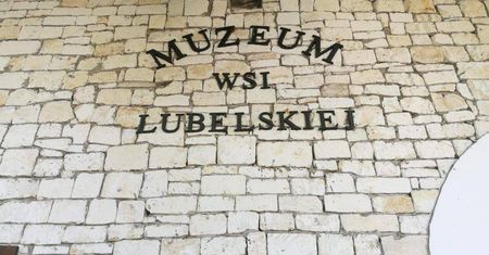 Pożar w Muzeum Wsi Lubelskiej. Piorun uderzył w budynek gospodarczy
