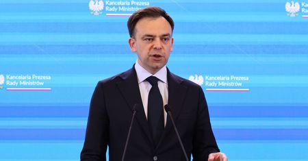 Weto blokuje nadzór nad rynkiem krypto. Domański mówi o skutkach dla klientów