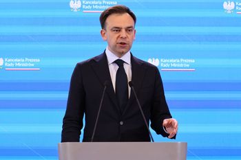 Weto blokuje nadzór nad rynkiem krypto. Domański mówi o skutkach dla klientów