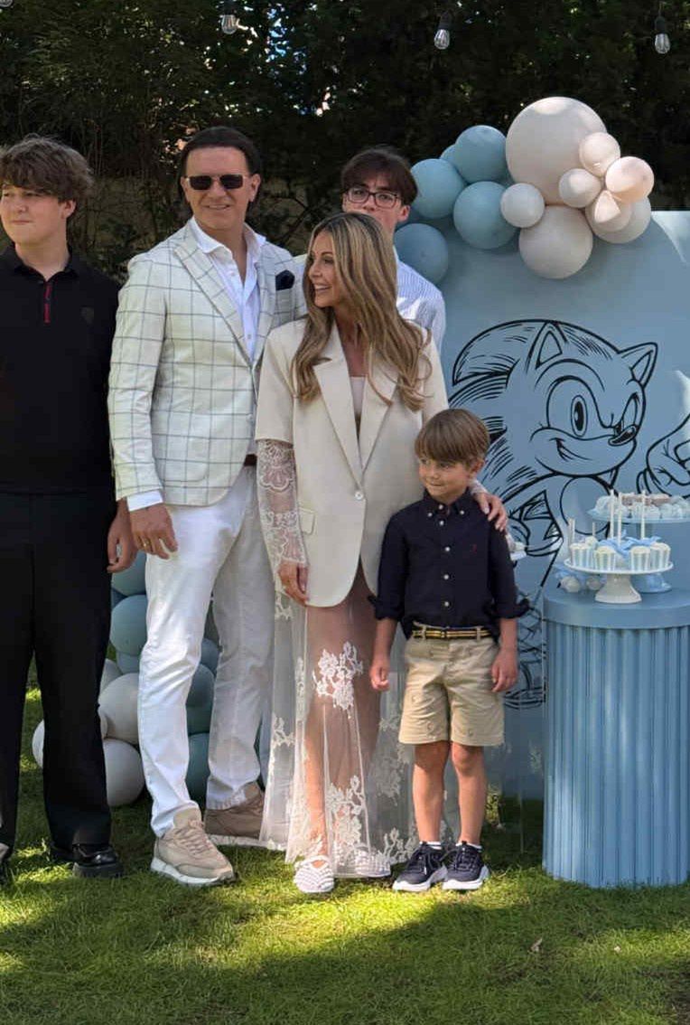 Rozenek urządziła Heniowi wystawne przyjęcie urodzinowe