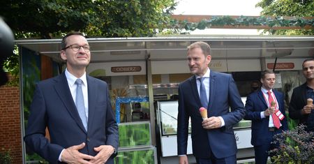 Polski Ład. Premier Morawiecki zachwalał na Facebooku nowy program rządu