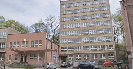 Zapadła decyzja. Zburzą dawny biurowiec Urzędu Miasta Lublin przy Ogrodzie Saskim. Co w jego miejsce?