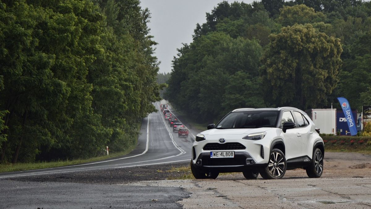 Pokonałem Toyotą Yaris Cross trasę Warszawa-Szczecin na dwa sposoby, by pokazać, ile można zaoszczędzić na bezpłatnych drogach