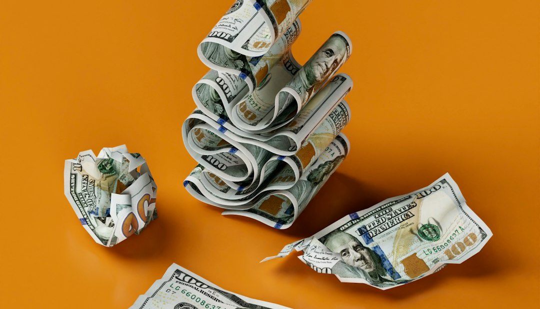 Dolar rośnie w siłę. Odliczanie do decyzji USA trwa