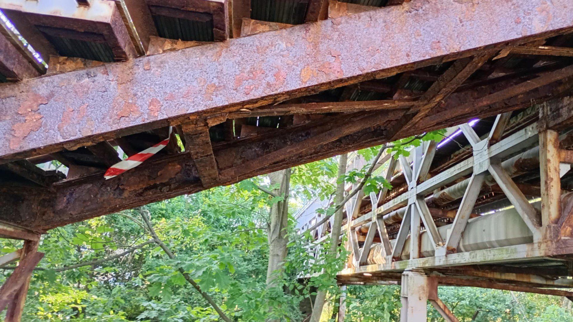 Mieszkańcy Boguszowic Starych i Osiedla stracili praktycznie jedyne połączenie pomiędzy dzielnicami