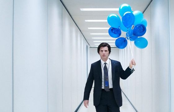 Jeden z największych hitów AppleTV+ powrócił. Recenzja drugiego sezonu „Rozdzielenia”